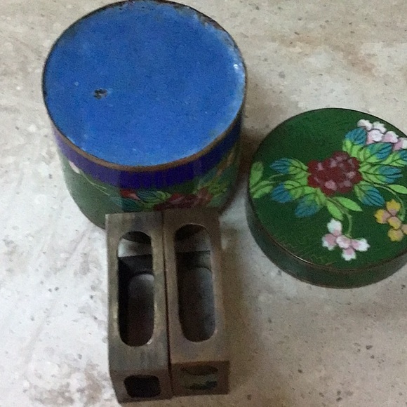 Antique Chinese cloisonné three pieces cigarette holder and two matchboxs - Picture 4 of 4